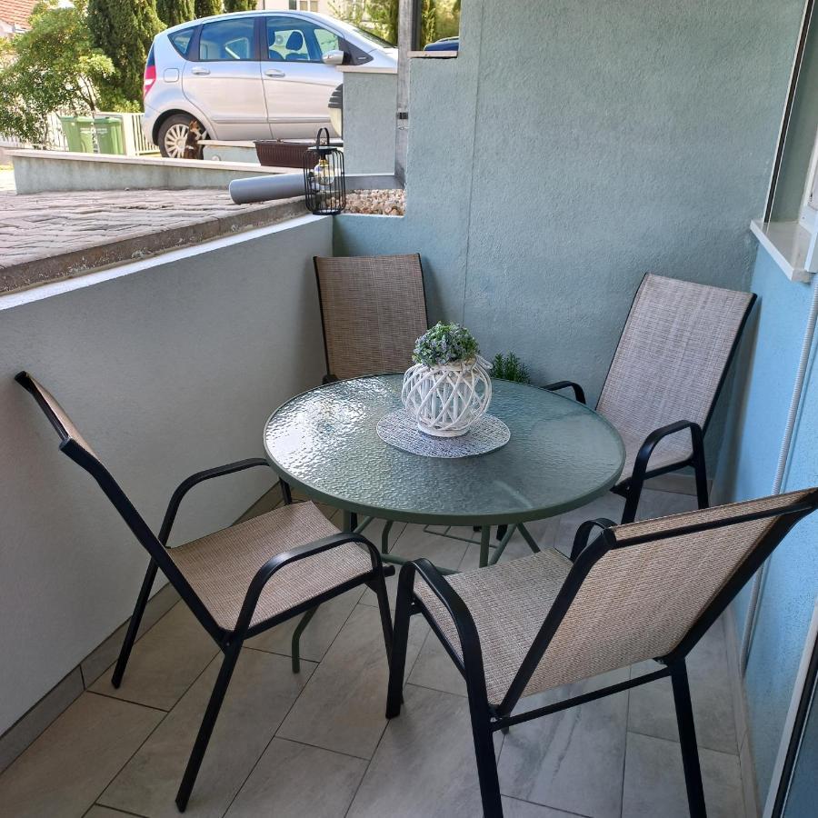 Apartman Pontis Okrug Gornji Trogir Eksteriør billede