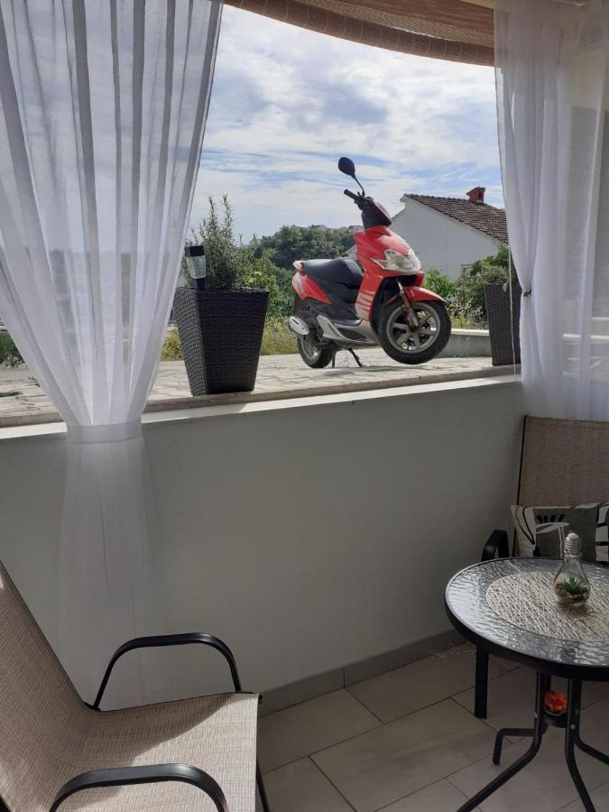 Apartman Pontis Okrug Gornji Trogir Eksteriør billede