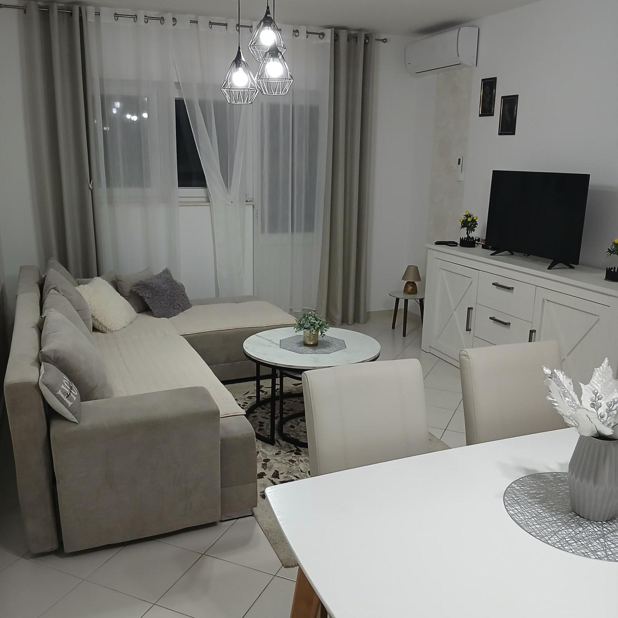 Apartman Pontis Okrug Gornji Trogir Eksteriør billede